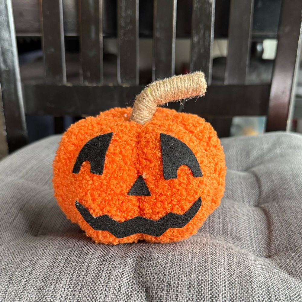 NWT Orange Jack-O-Lantern Pumpkin Halloween Decor